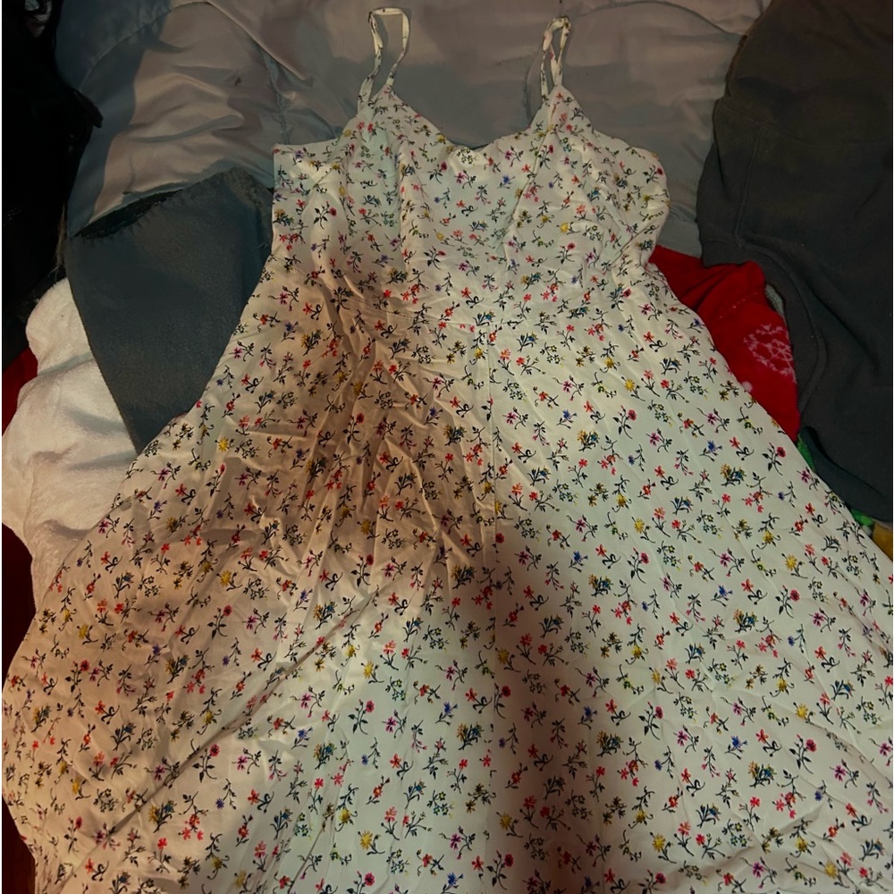 GAP womens small flowy flower dress. Worn once